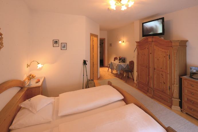Imagen de la habitación del Hotel Berglandhotel Untertheimerhof. Foto 12