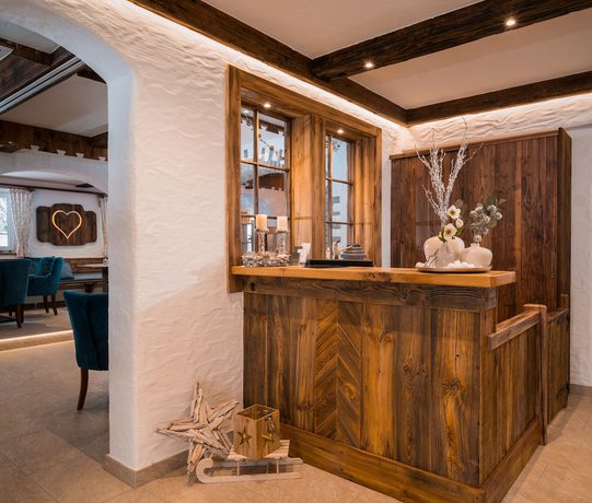 Imagen de los interiores del Hotel Bergnest - Fr&uuml;hst&uuml;ckspension Katschberg. Foto 19