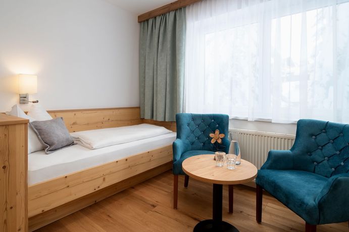 Imagen de la habitación del Hotel Bergnest - Fr&uuml;hst&uuml;ckspension Katschberg. Foto 12