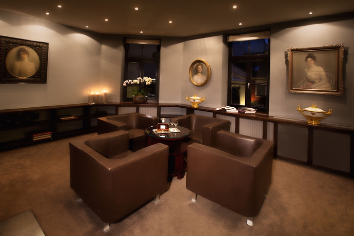 Imagen de los interiores del Hotel Bergs Suites. Foto 15