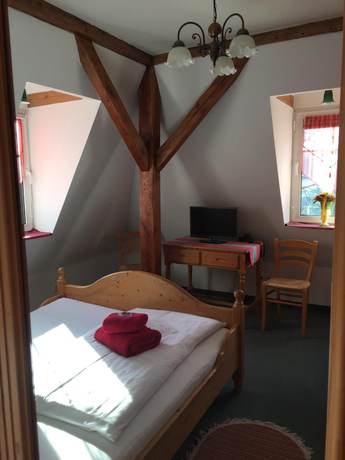 Imagen de la habitación del Hotel Bergschl&ouml;sschen, J&uuml;terbog. Foto 2
