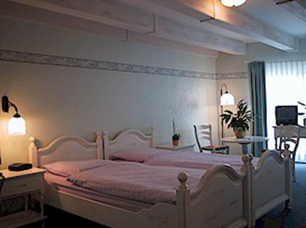 Imagen de la habitación del Hotel Bergschl&ouml;sschen, J&uuml;terbog. Foto 5