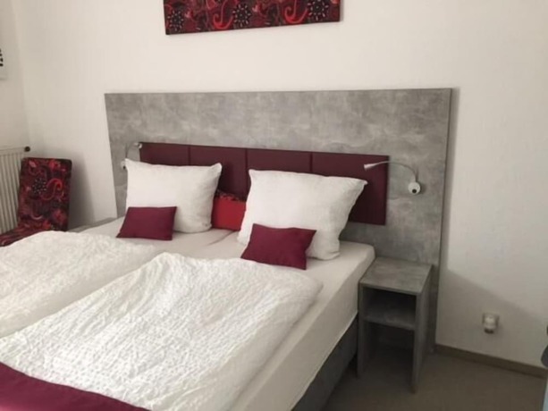 Imagen de la habitación del Hotel Bergschl&ouml;sschen, J&uuml;terbog. Foto 9