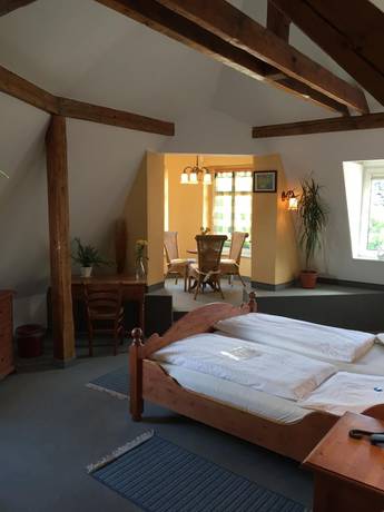 Imagen de la habitación del Hotel Bergschl&ouml;sschen, J&uuml;terbog. Foto 14