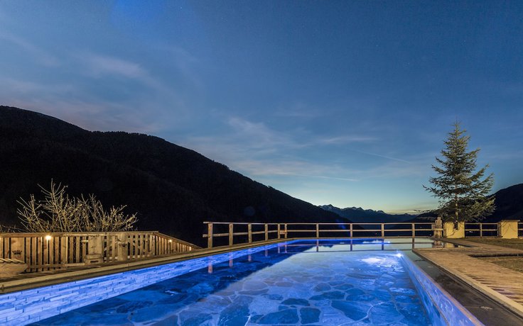 Imagen de la piscina del Hotel Bergschl&ouml;ssl. Foto 19