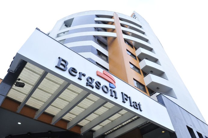 Imagen general del Hotel Bergson Flat. Foto 1