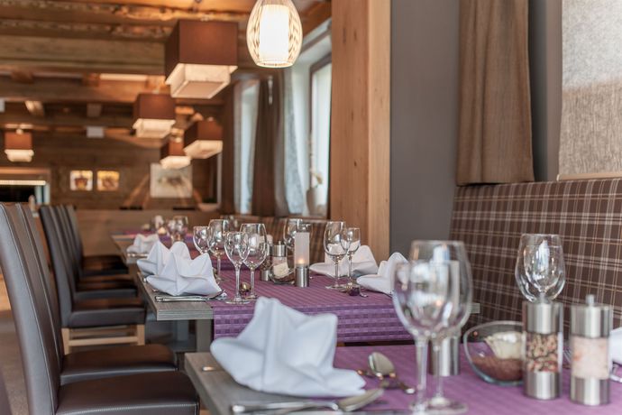 Imagen del bar/restaurante del Hotel Bergwelt, Langenfeld. Foto 4