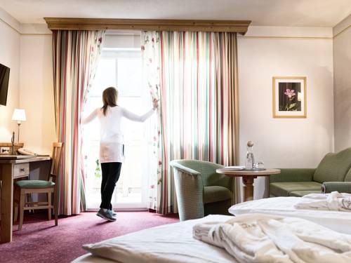 Imagen de la habitación del Hotel Bergzeit. Foto 6
