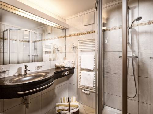 Imagen de la habitación del Hotel Bergzeit. Foto 7