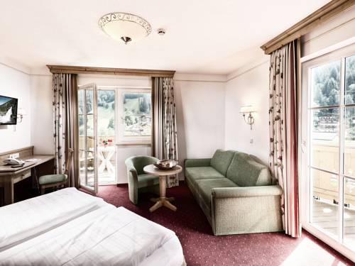 Imagen de la habitación del Hotel Bergzeit. Foto 11