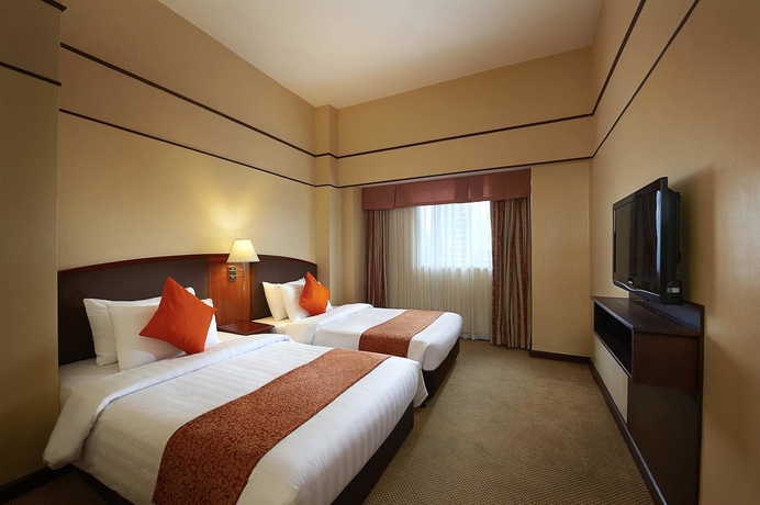 Imagen de la habitación del Hotel Berjaya Makati. Foto 9