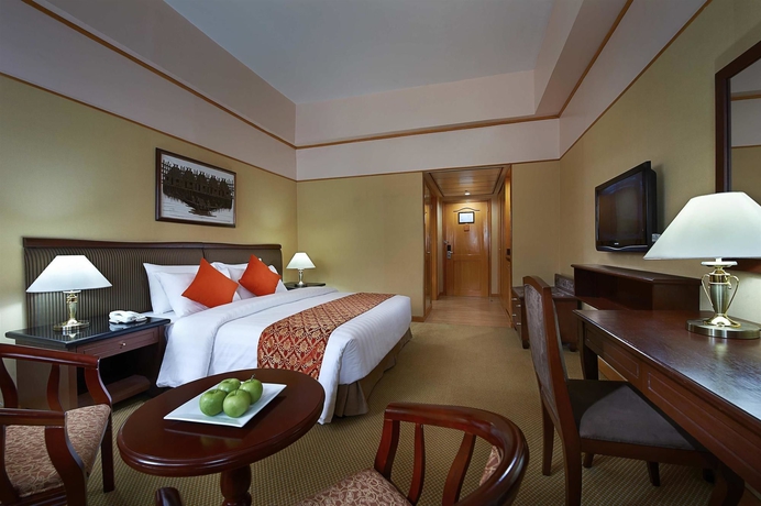 Imagen de la habitación del Hotel Berjaya Makati. Foto 14