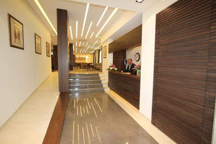 Imagen de los interiores del Hotel Berkeley, Beirut. Foto 13