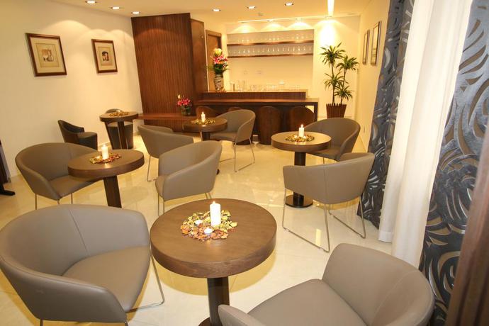 Imagen de los interiores del Hotel Berkeley, Beirut. Foto 14