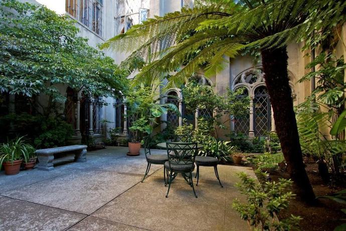 Imagen de los exteriores del Hotel Berkeley City Club. Foto 18