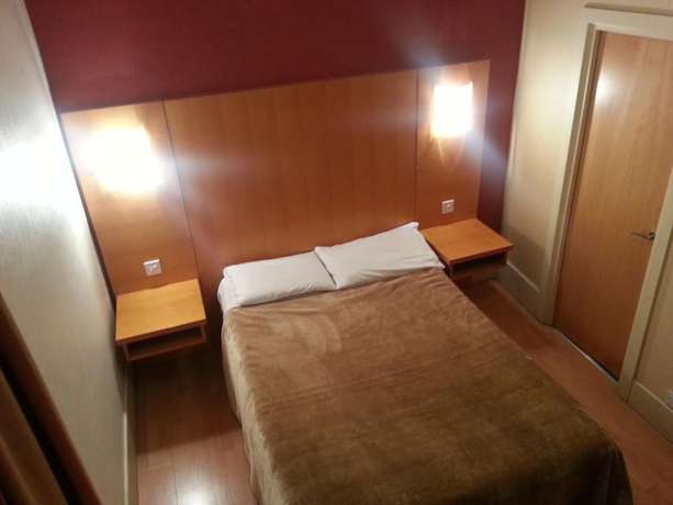 Imagen de la habitación del Hotel Berkeley Court. Foto 9