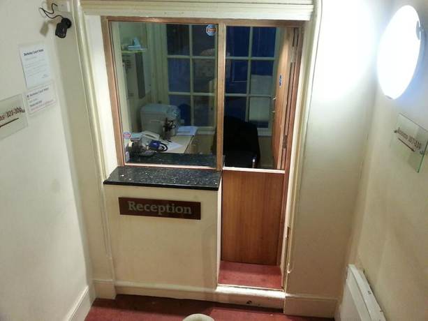 Imagen de los interiores del Hotel Berkeley Court. Foto 20