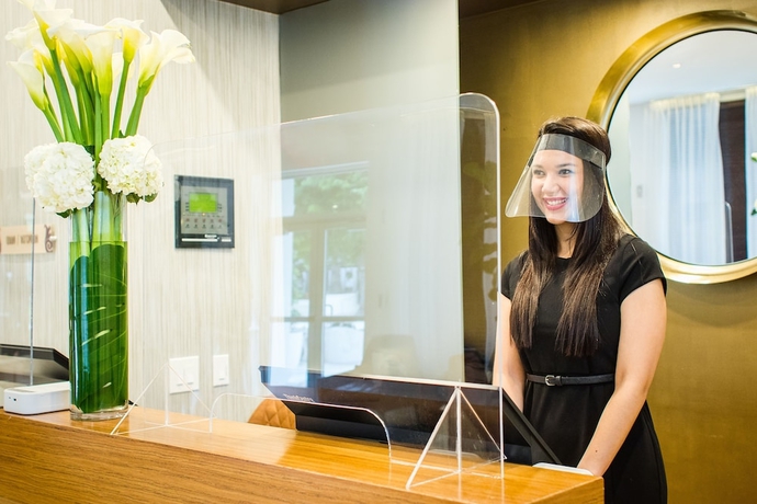 Imagen de los interiores del Hotel Berkeley Shore. Foto 15