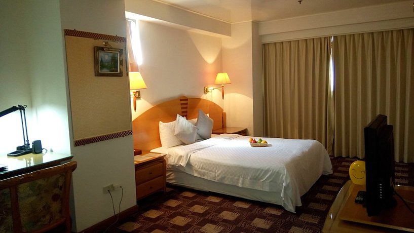 Imagen de la habitación del Hotel Berkeleys. Foto 5