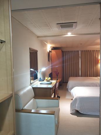 Imagen de la habitación del Hotel Berkeleys. Foto 6
