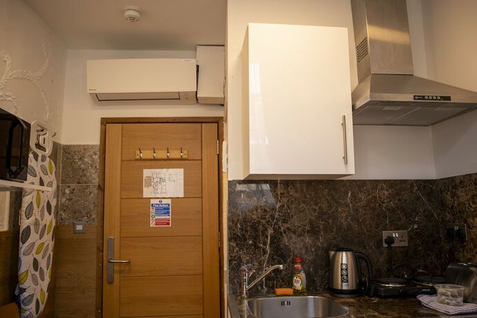 Imagen de la habitación del Hotel Berkley Aparthotel. Foto 15