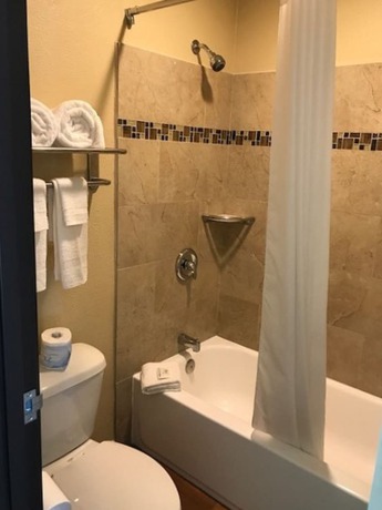 Imagen de la habitación del Hotel Berkshire Motor. Foto 3