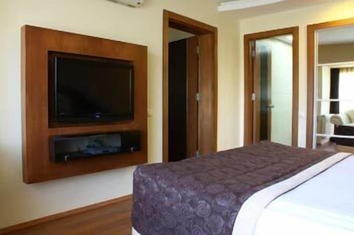 Imagen de la habitación del Hotel Berksoy. Foto 6
