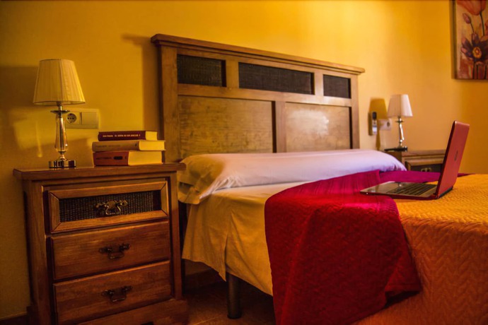 Imagen de la habitación del Hotel Berlanga. Foto 6