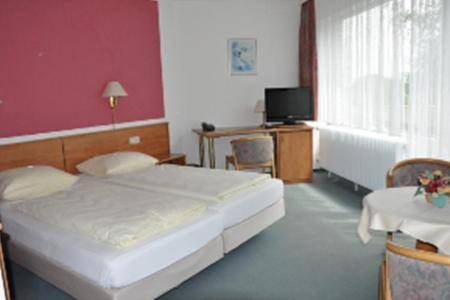 Imagen de la habitación del Hotel Berlin, Bad Nenndorf. Foto 2