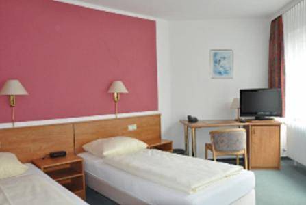 Imagen de la habitación del Hotel Berlin, Bad Nenndorf. Foto 4