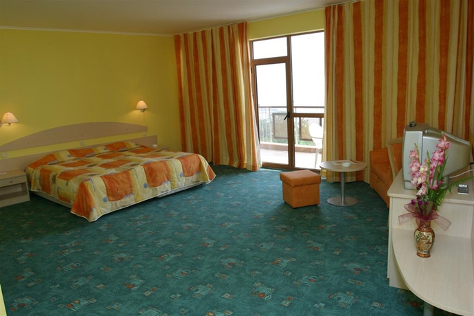 Imagen general del Hotel Berlin Green Park. Foto 4