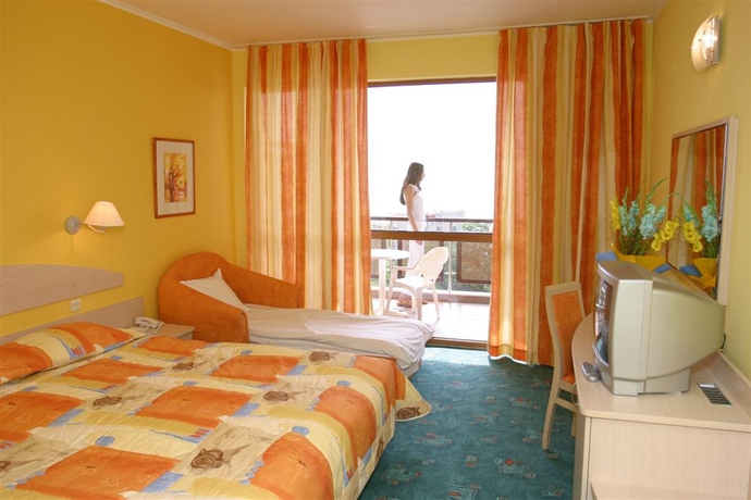Imagen general del Hotel Berlin Green Park. Foto 5