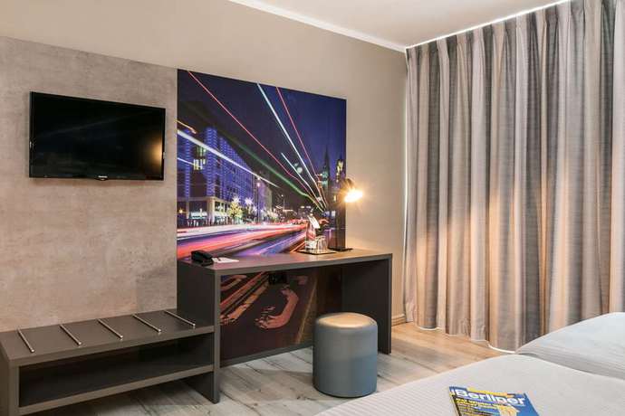 Imagen de la habitación del Hotel Berlin Lichtenberg. Foto 13