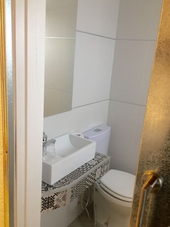 Imagen de la habitación del Hotel Berlin, Pinamar. Foto 8