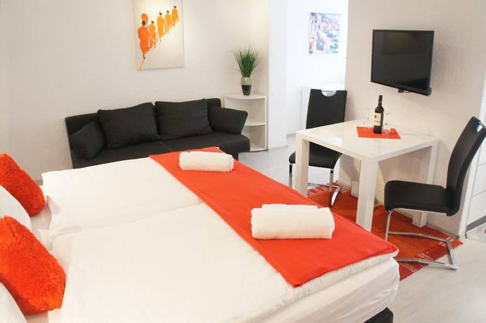 Imagen de la habitación del Hotel Berlin, Schwetzingen. Foto 6