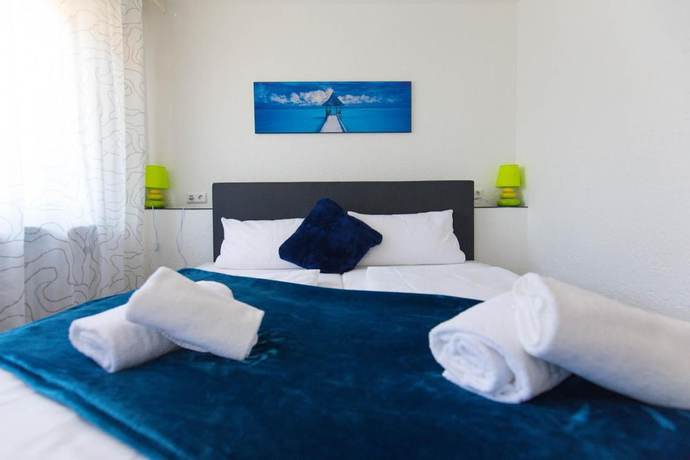 Imagen de la habitación del Hotel Berlin, Schwetzingen. Foto 10