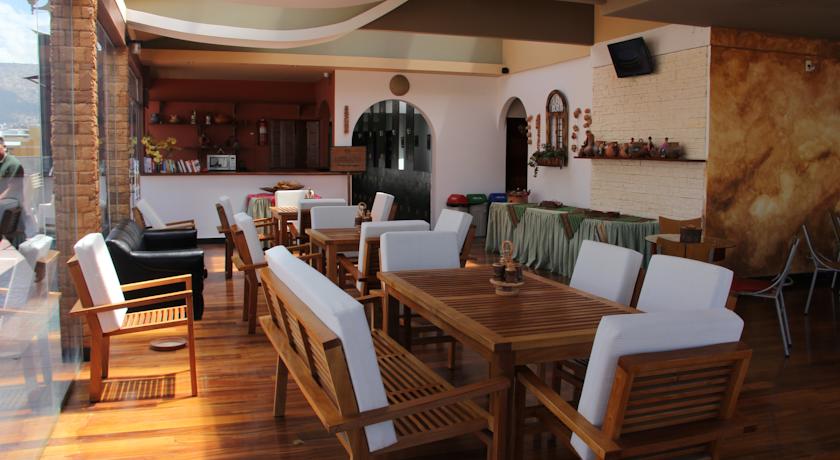 Imagen de los interiores del Hotel Berlina. Foto 10