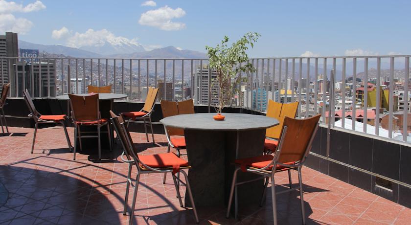 Imagen del bar/restaurante del Hotel Berlina. Foto 2