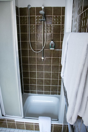 Imagen de la habitación del Hotel Berliner Hof, Dusseldorf. Foto 10