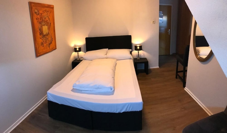 Imagen de la habitación del Hotel Berliner Hof, Remscheid. Foto 4