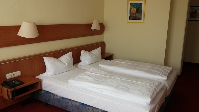 Imagen de la habitación del Hotel Berliner Ring. Foto 2
