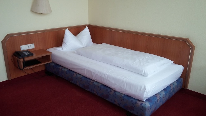 Imagen de la habitación del Hotel Berliner Ring. Foto 6