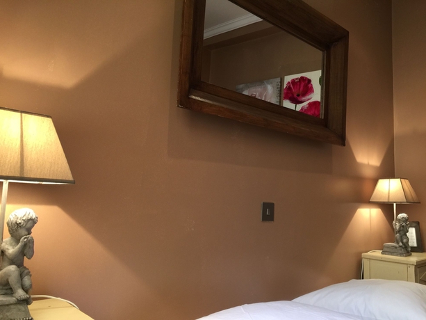 Imagen de la habitación del Hotel Berlioz, Niza. Foto 3