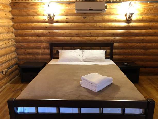 Imagen de la habitación del Hotel Berloga. Foto 17