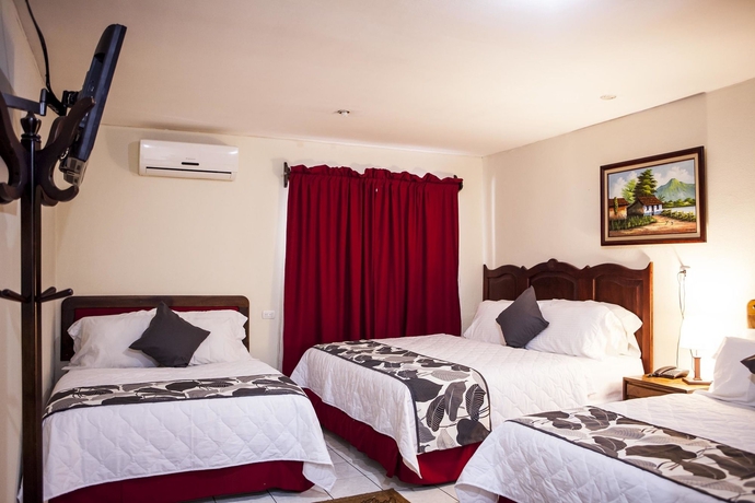 Imagen de la habitación del Hotel Berlor Airport Inn. Foto 9