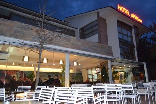 Imagen general del Hotel Bermon. Foto 14