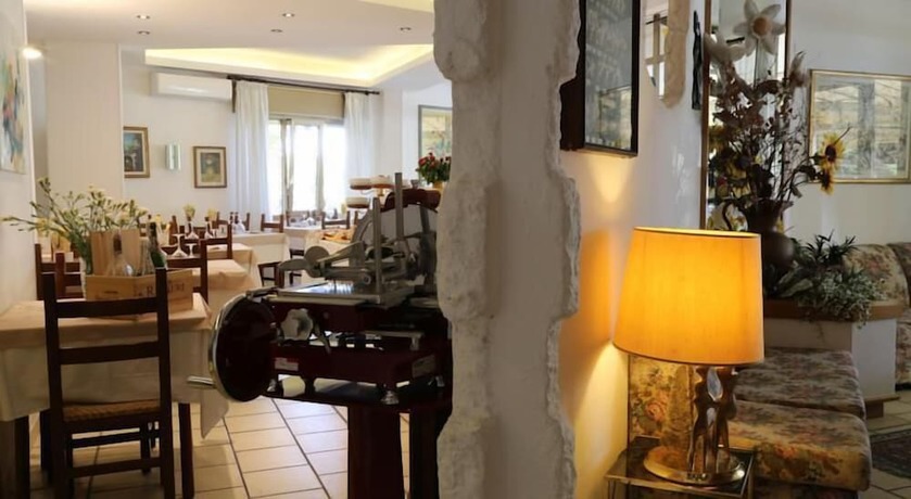 Imagen del bar/restaurante del Hotel Berna, Eraclea Mare. Foto 4
