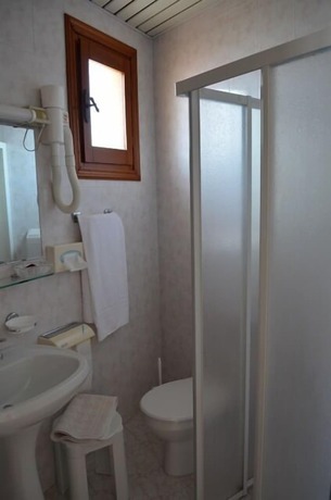 Imagen de la habitación del Hotel Berna, Eraclea Mare. Foto 12