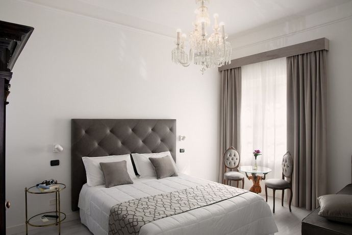 Imagen de la habitación del Hotel Berna, Florencia. Foto 2