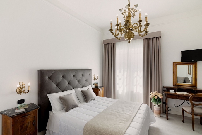 Imagen de la habitación del Hotel Berna, Florencia. Foto 6